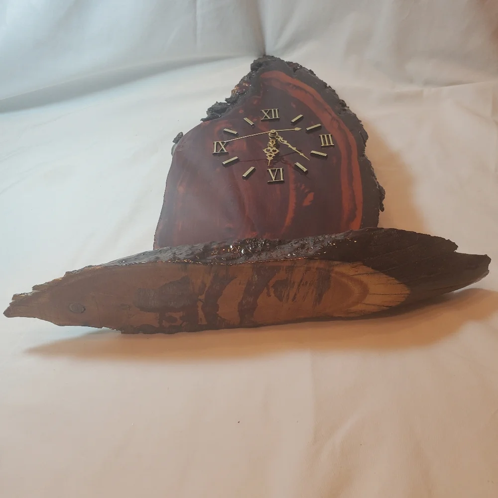 Beautiful Live Edge Handcrafted Vintage Wood Mantle Desk Table Wall Clock